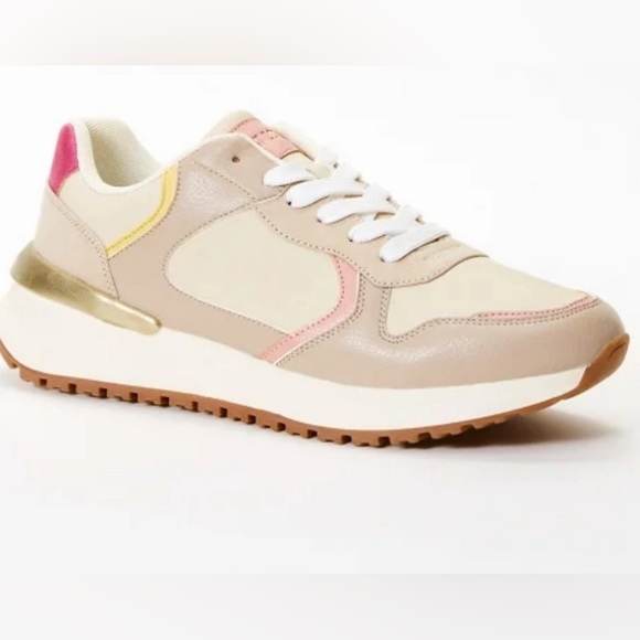 Rue Athletic Sneaker - Picture 5 of 8